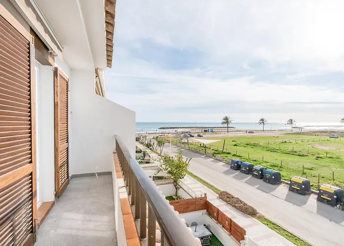 Casa Ingravita - Oceanfront Tranquility Holiday home Cunit