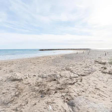 Casa Ingravita - Oceanfront Tranquility * Cunit
