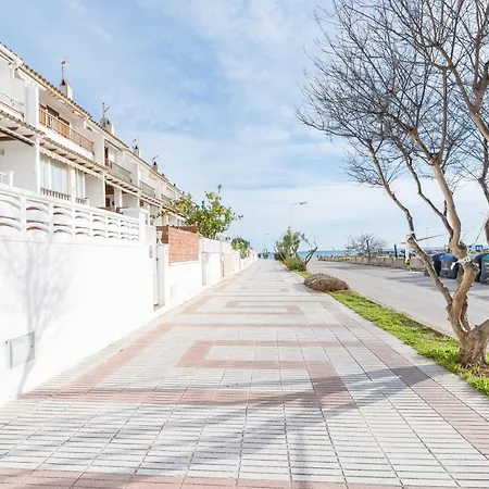 Casa Ingravita - Oceanfront Tranquility